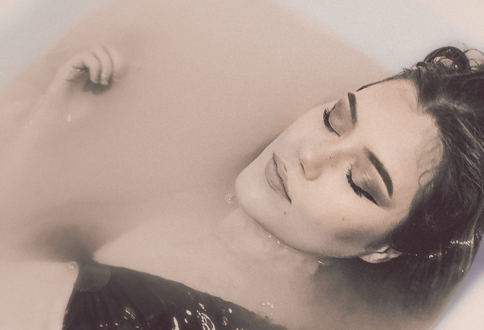 Jenni | Love Her Without Her Clothes
