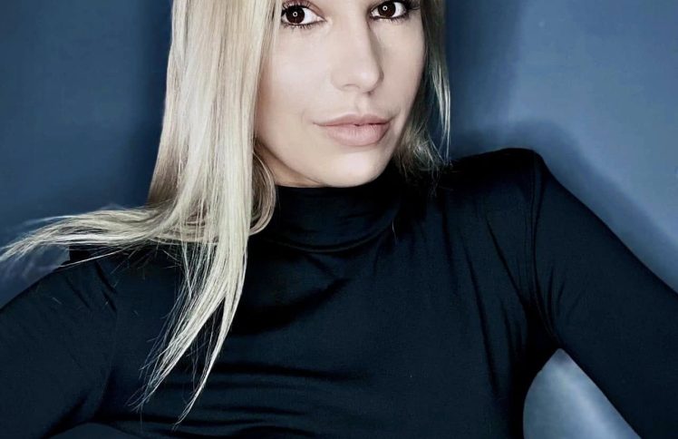 Anndra | performer. creator. visionary.